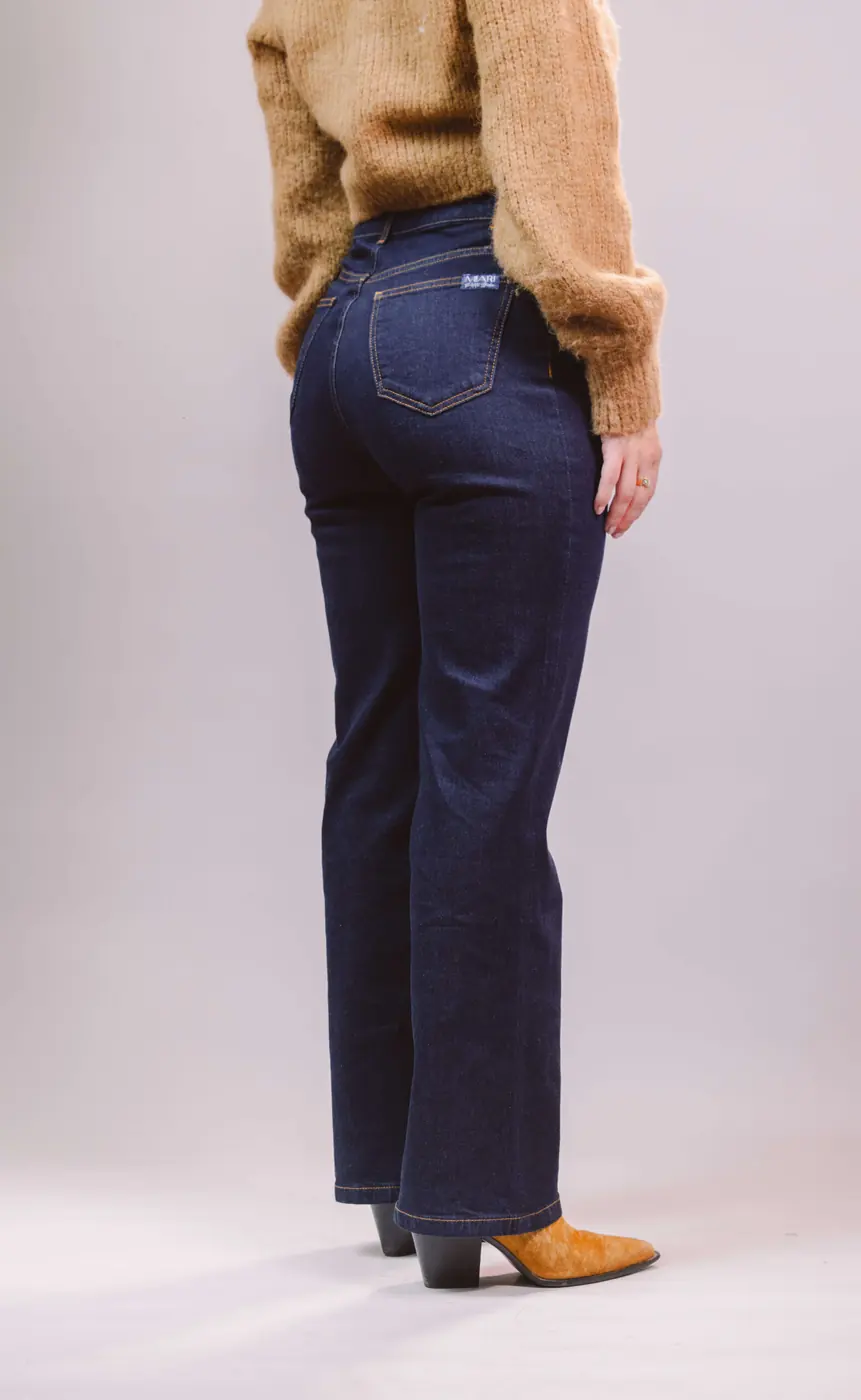 Petite Retro Flared Jeans – Dark Blue — detailfoto 6