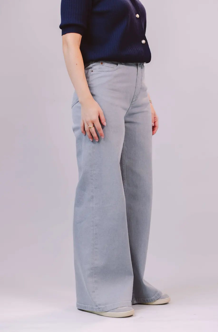 Petite Wide Leg Jeans – Light Grey — detailfoto 5